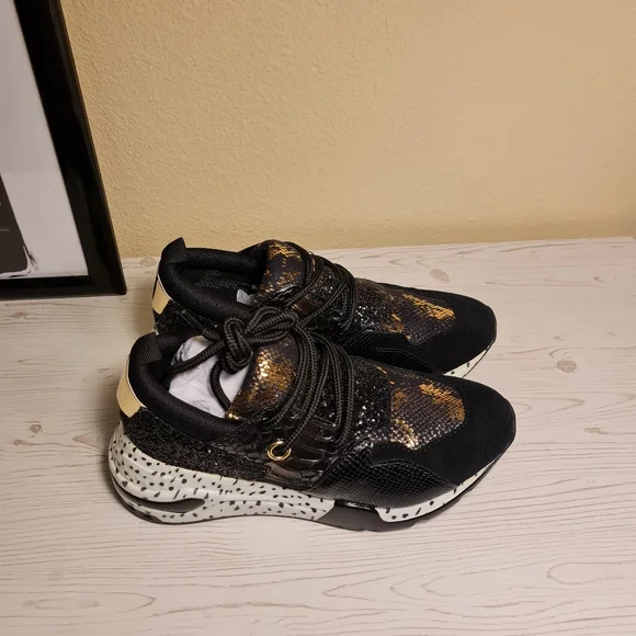 Steve Madden Cliff sneaker for women - Picture 4 of 9